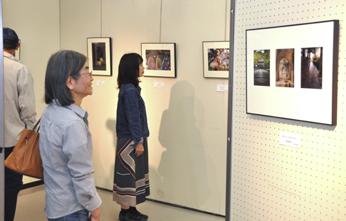 web08◎P説・四日市・市文化会館で新ペアーレ四日市写真教室作品展