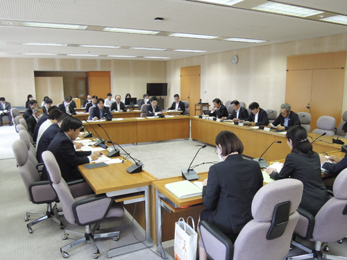 web01◎P説・来年6月に提出へ、虐待防止条例の改正案