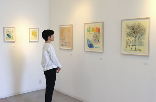 web10◎P説・作家の川村友紀さんが版画展を開催