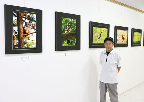 web09◎P説・アマチュア写真家の世古道也さんが写真展を開催1