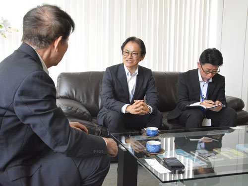web02◎P説・河野所長が新任あいさつ