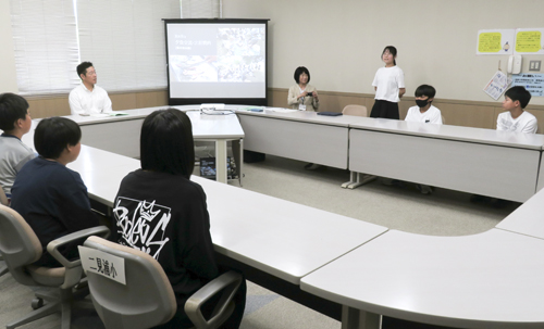 web10◎P説・伊勢・飯田市小学生交流会 児童ら市長に報告