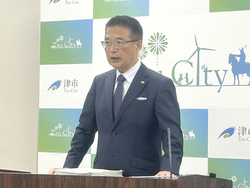 web01◎P説・津市定例記者会見3