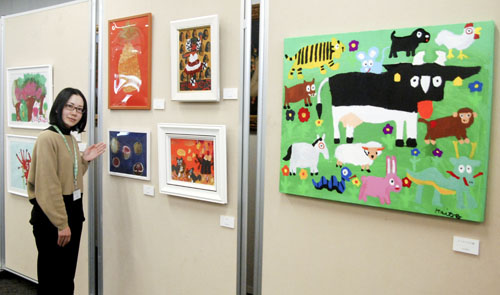 web09◎P説・「アールブリュット展」始まる