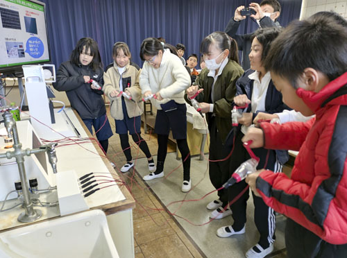 web08◎P説・環境や自然エネ学ぶ出前授業 北浜小