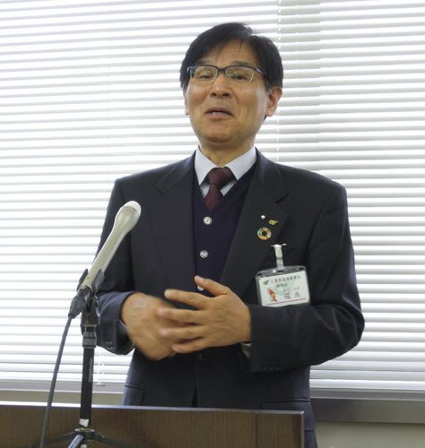 web01◎P説・行政職員を登用へ、県教育長会見