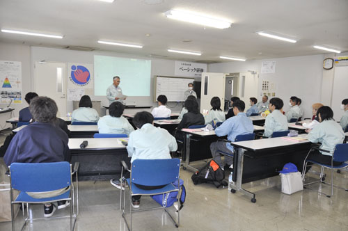web02◎P説・鈴鹿市・ものづくり産業支援センターで企業研修