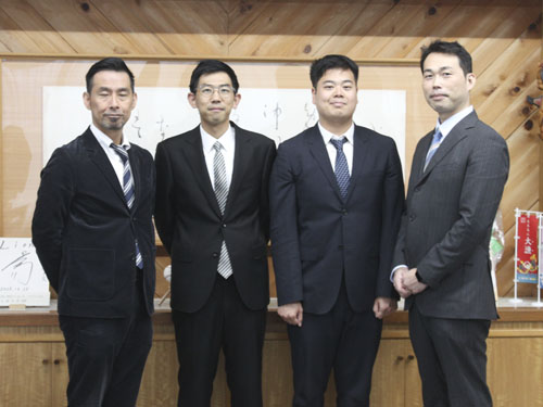 web15◎P説・協力隊らの着任式、尾鷲市